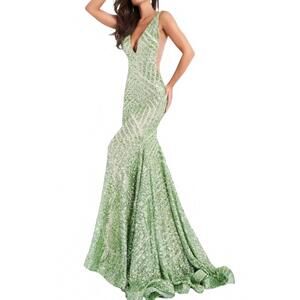 NEW JOVANI striped sequin pattern dress in pale green